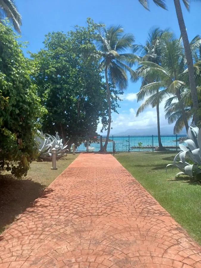Superbe Appartement En Duplex En Residence - Caye D'Argent Le Gosier  0*, Le Gosier (Grande-Terre)